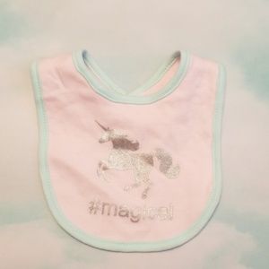 Mini Muffin Bib Magical